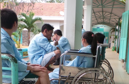 Bệnh nhân HIV/AIDS đang điều trị tại Bệnh viện Nhân Ái